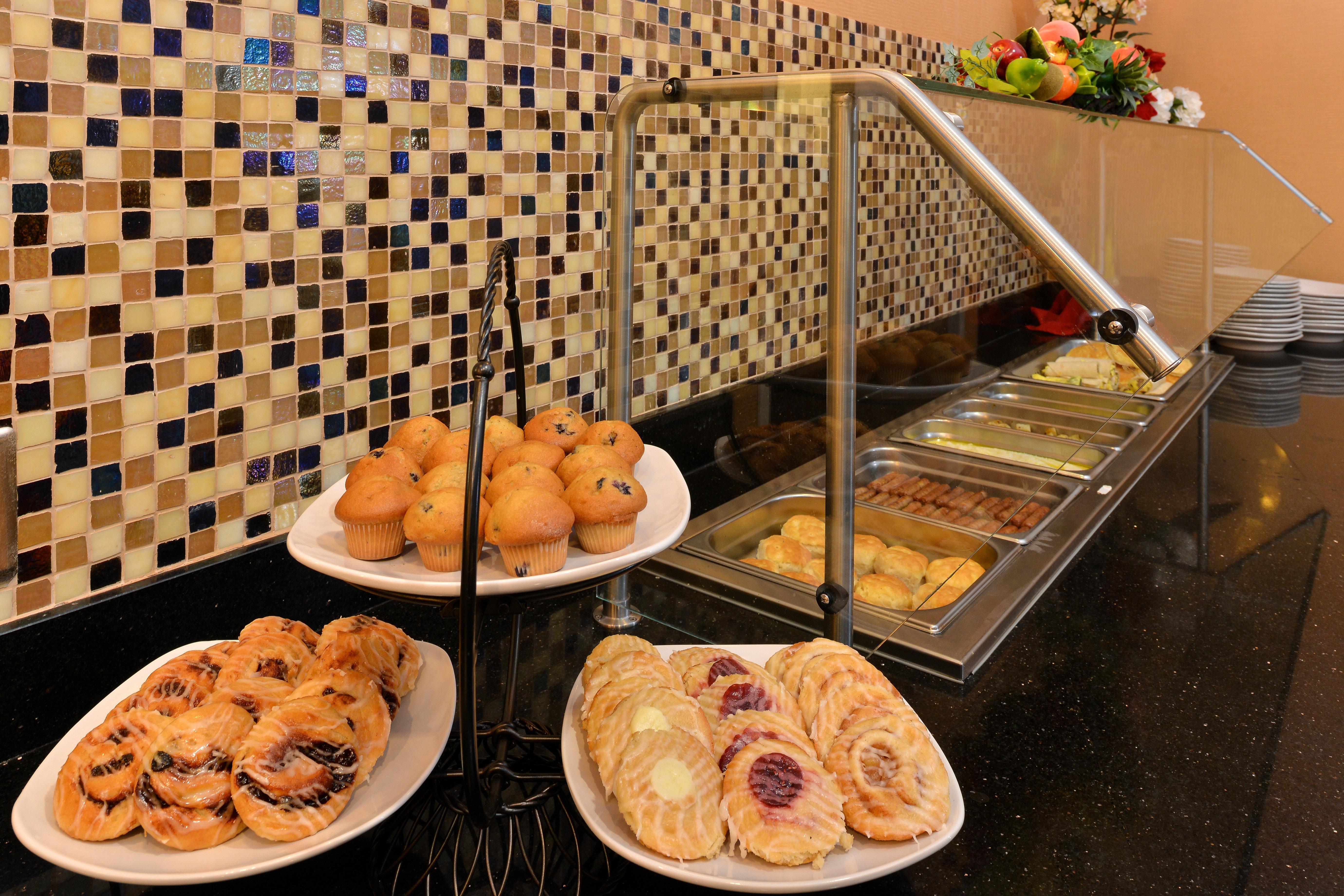 Hotel Montgomery South Airport By Ihg